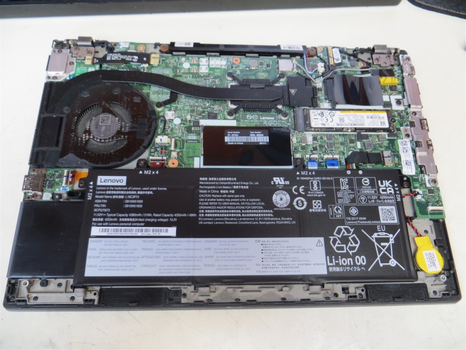 Scratched LCD Lenovo ThinkPad T14 Gen 2 Intel i7-1185G7 3GHz 16GB 1TB SSD