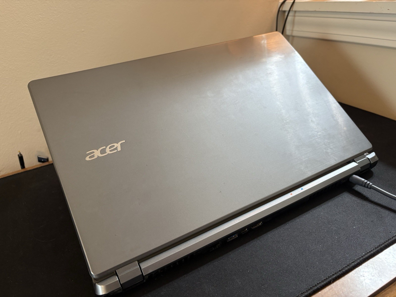Acer Aspire 15.6″ Touchscreen Laptop Pentium 2117U 6GB 750GB HDD W10H