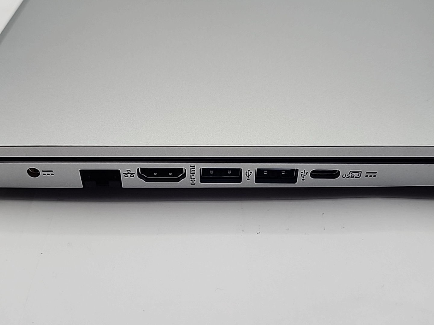 Acer Aspire Go 15 Ryzen 7 5825u 512gb SSD Windows 11 – 16gb RAM – NO CHARGER