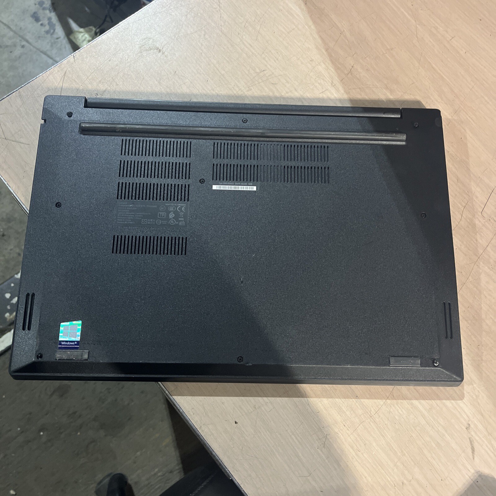 THINKPAD LENOVO E590 INTEL CORE I3-8145U 2.10GHZ NO RAM NO HD