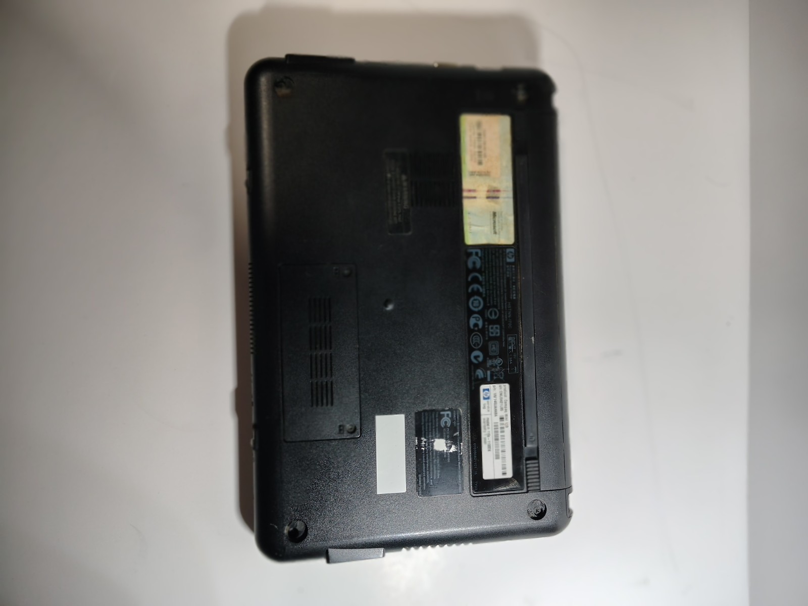 HP Compaq Mini 110 Intel Atom N270 1.6GHz 1gb RAM Model# 110c-1100DX Not Tested