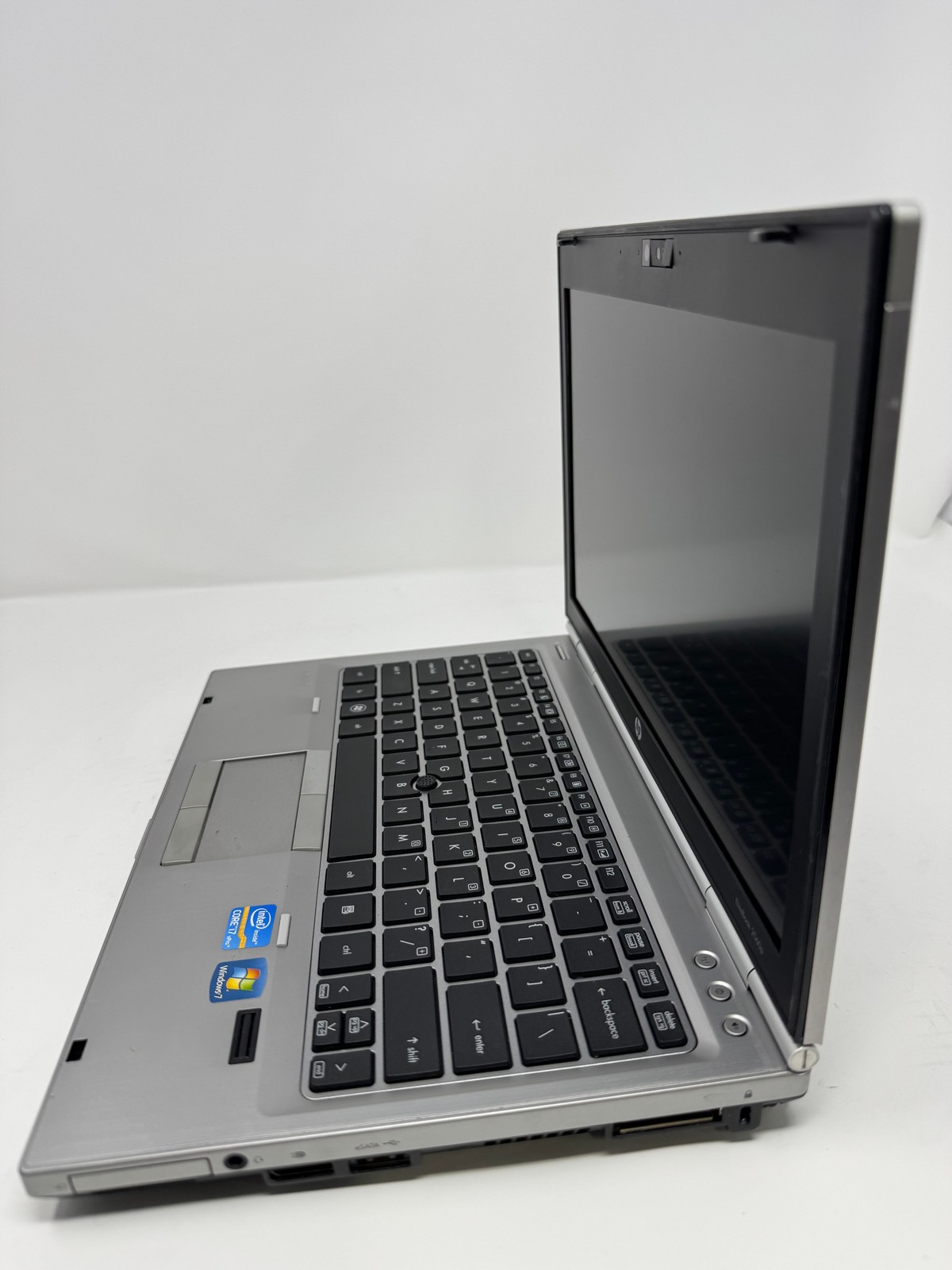 HP HP EliteBook 2560p i7-2620M 8GB No HD Intel Integrated Graphics Controller