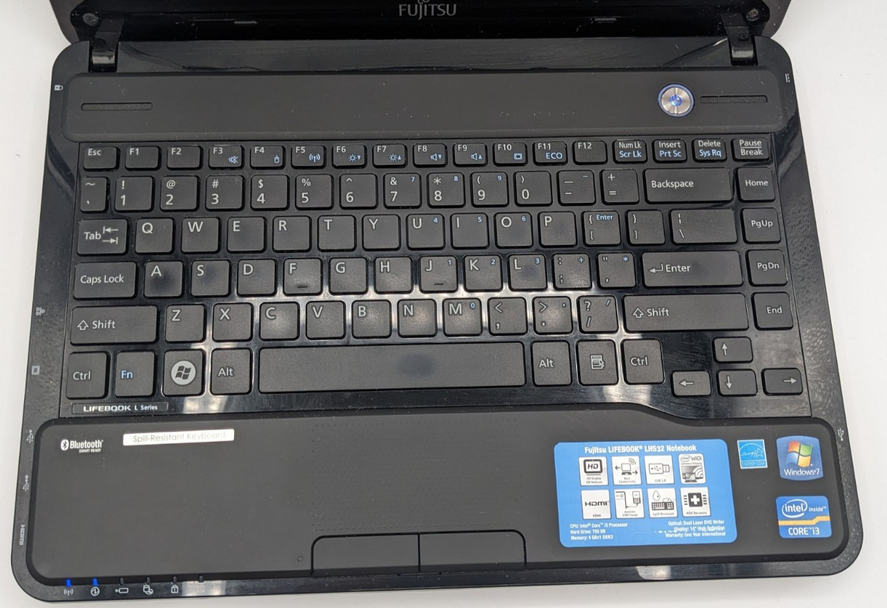 Fujitsu LifeBook LH532 Intel Core i3-2350M 4GB DDR3 NO HDD/OS