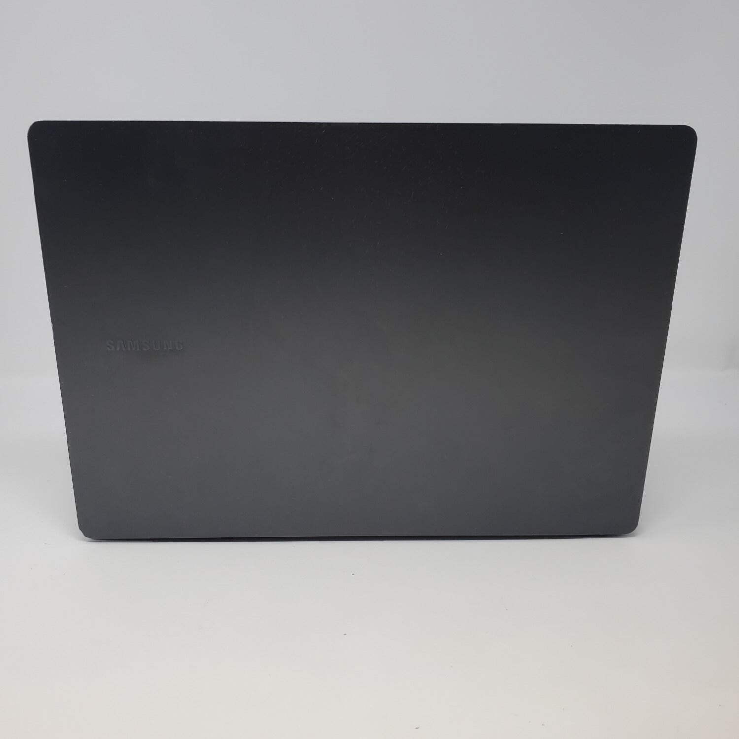 Samsung Galaxy Book3 Pro NP940XFG 13.3″ i7-1360P 2.2GHz 16GB RAM 512GB SSD
