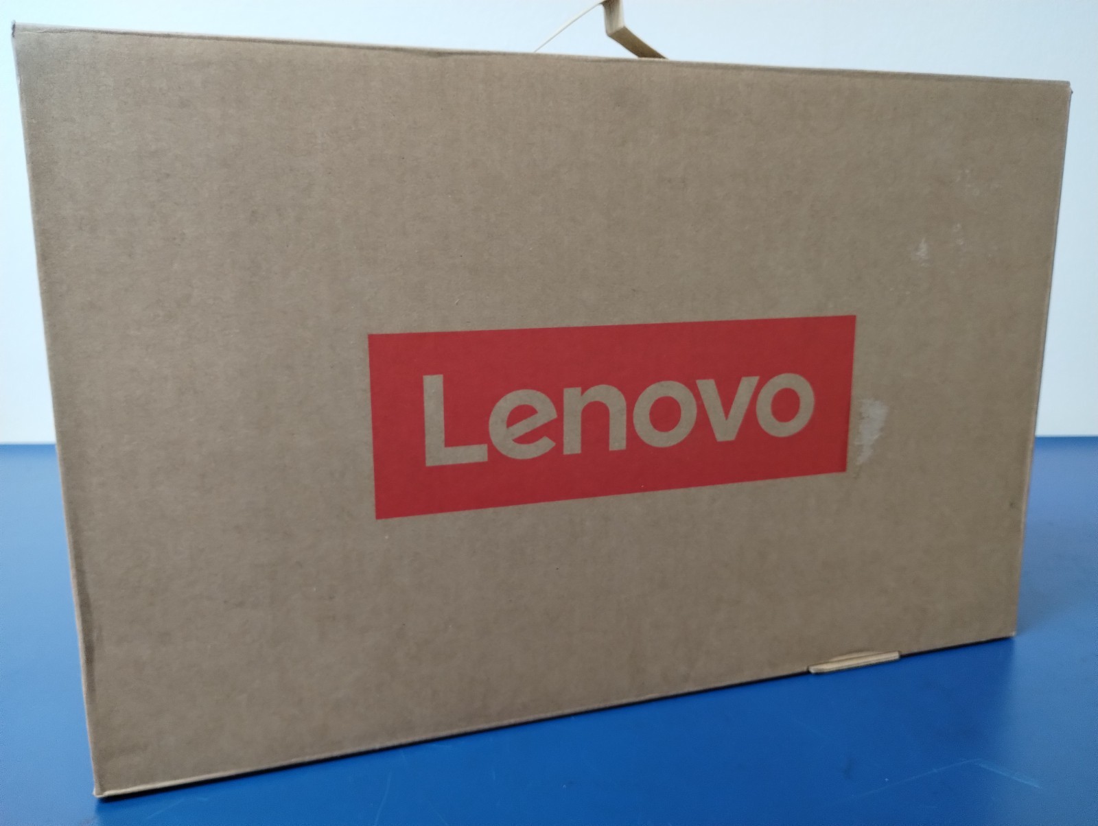 Lenovo IdeaPad Slim 5 16AKP10, AMD Ryzen AI 7 350, 2.00 GHz, 16 GB RAM 1 TB NVMe