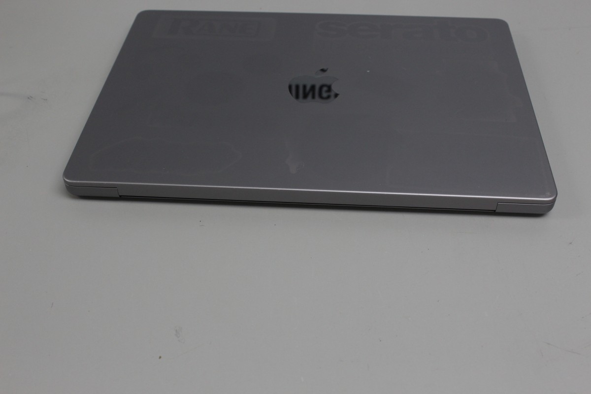 Apple Macbook Pro 14″ (1TB, M2 Pro, 16GB) Laptop Silver (C32042575)