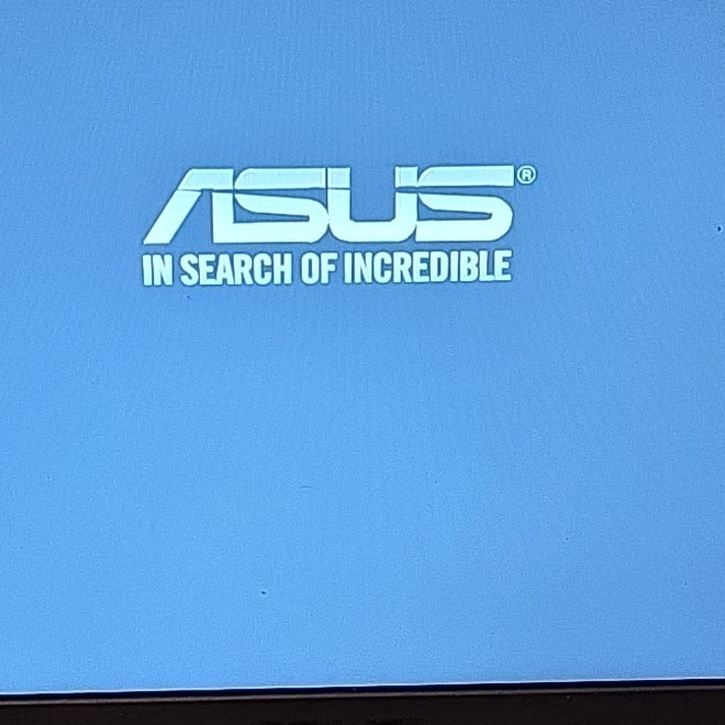ASUS X505BA Laptop AMD A9-9420 8GB RAM 237GB SSD Radeon R5 Windows 10 Home