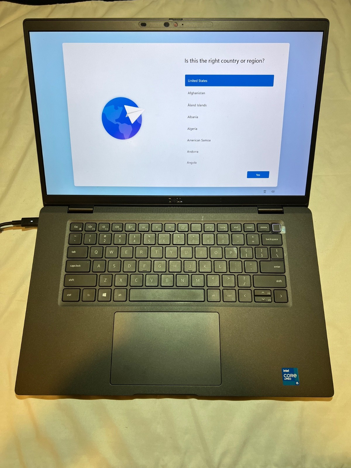 Dell Latitude 7520 – Intel i5-1145G7 – 16GB Ram – 256GB M.2 – Windows 11 Pro