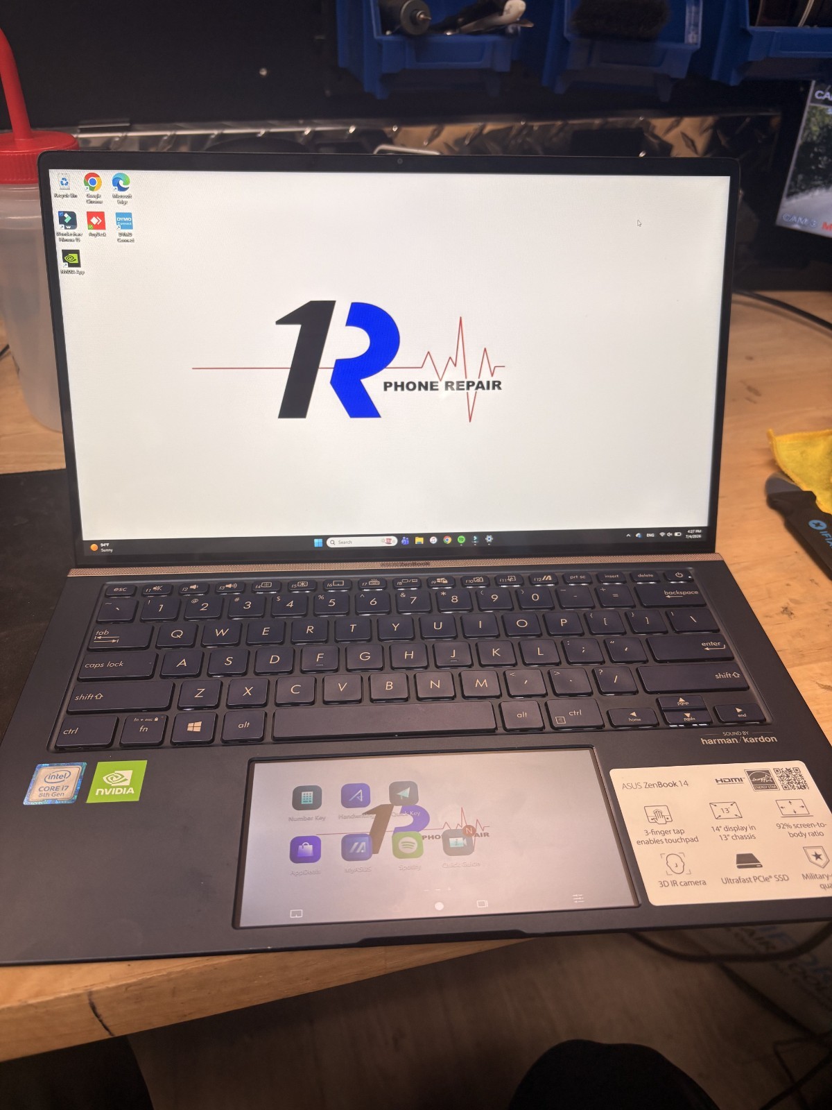 ASUS Zenbook 14 14” (512GB SSD Intel Core i7-1165G7 4.7GHz 16GB) Ultra-Slim…