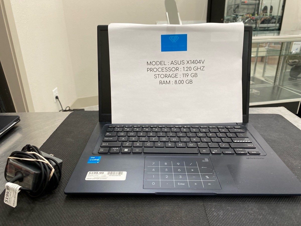 ASUS X1404V (HPS016478)
