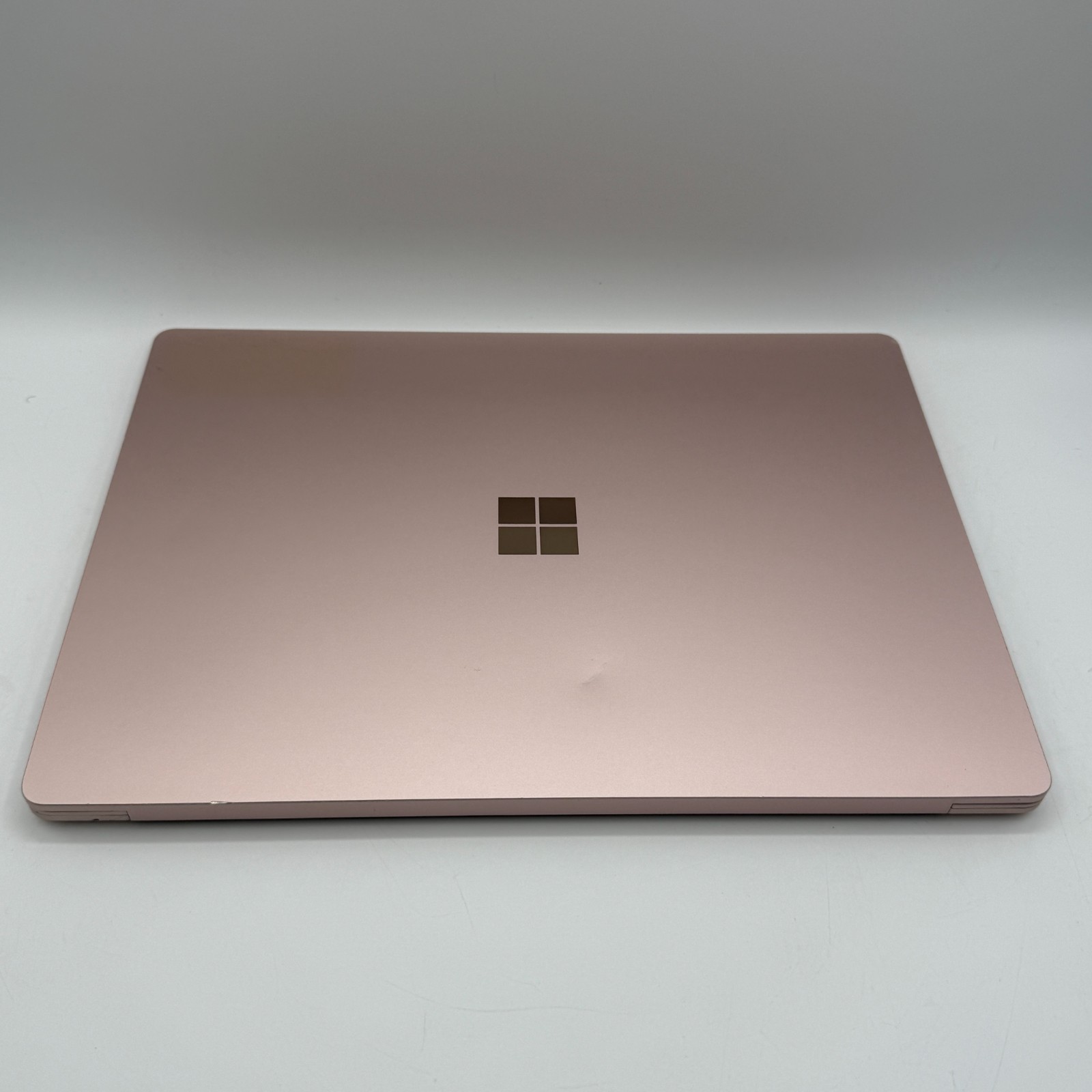 Microsoft Surface Laptop 4 1951 13.5″ i5-1145G7 16GB 256GB SSD Win11 Pro Dent