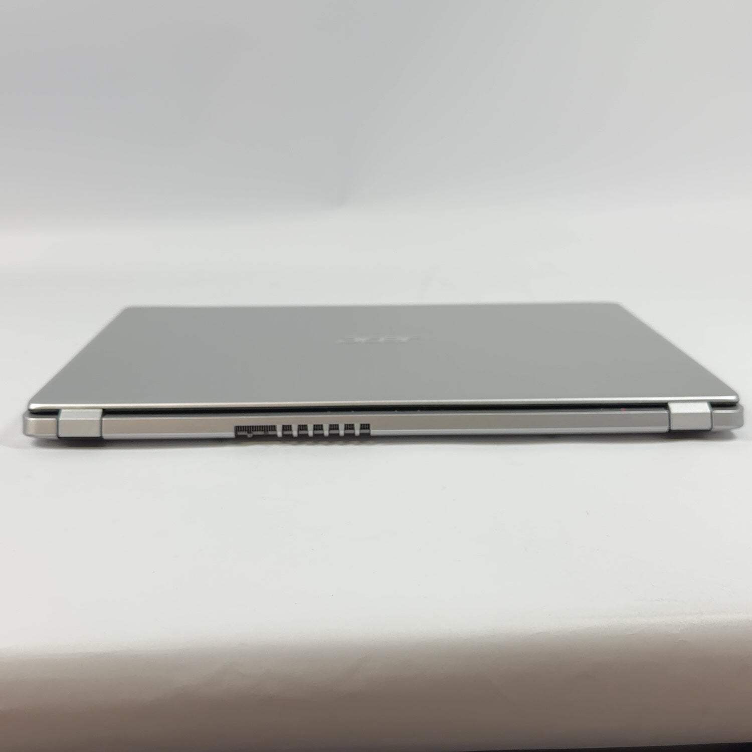 Acer Aspire 5 N19C3 15.3″ Ryzen 3 3200U 2.6GHz 4GB RAM 128GB SSD