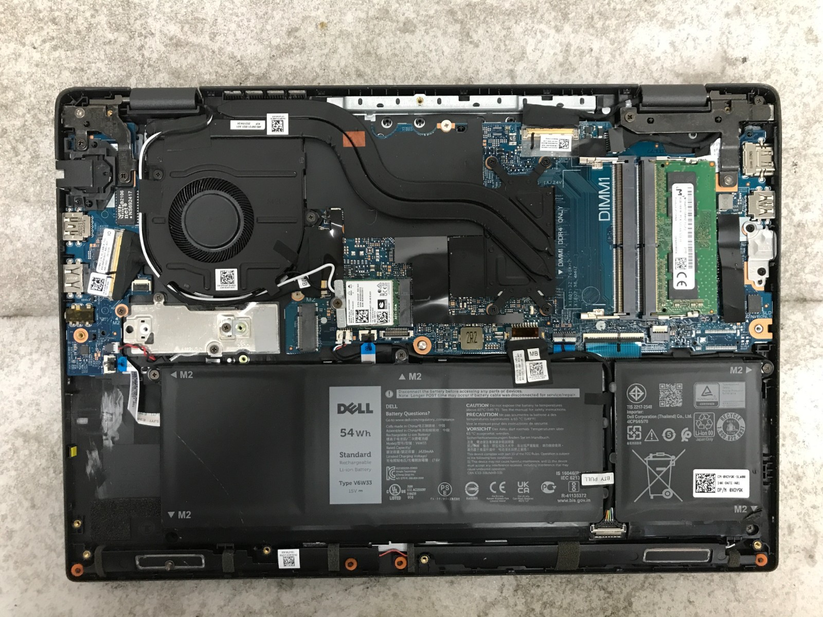 Dell Latitude 3420 / Intel Core i7-1165G7 1.70GHz / 8GB RAM / No SSD