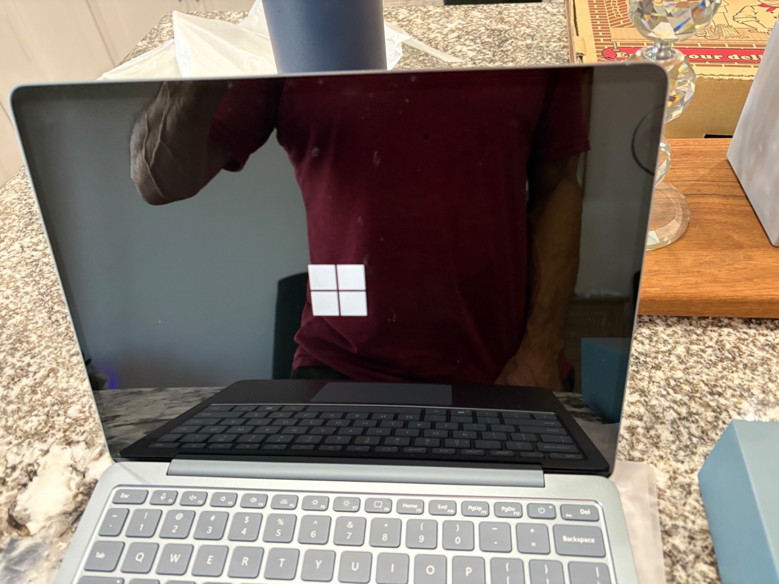 Microsoft 13″ Surface Laptop Snapdragon X Plus 8-Core, 16GB RAM, 512GB, Ocean.
