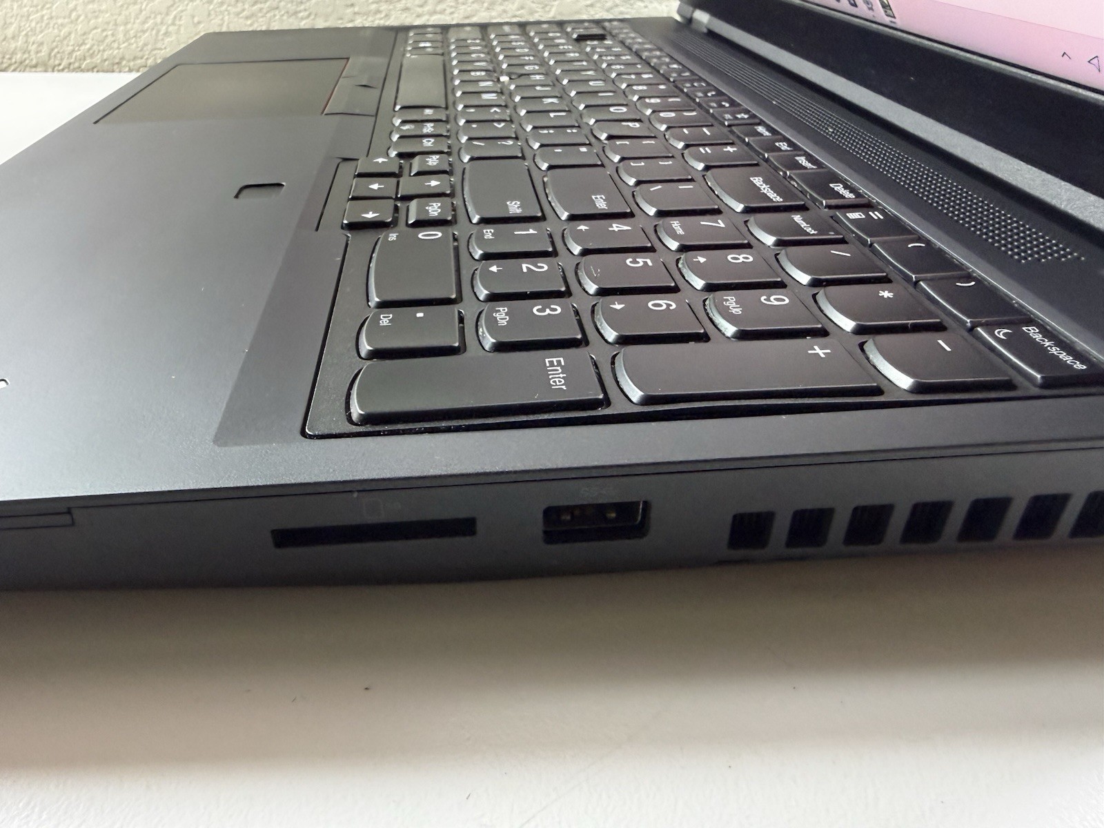 LENOVO THINKPAD P15 GEN 1 | CORE I7-10850H 256GB 16GB RAM WIN 11 NVIDIA T2000