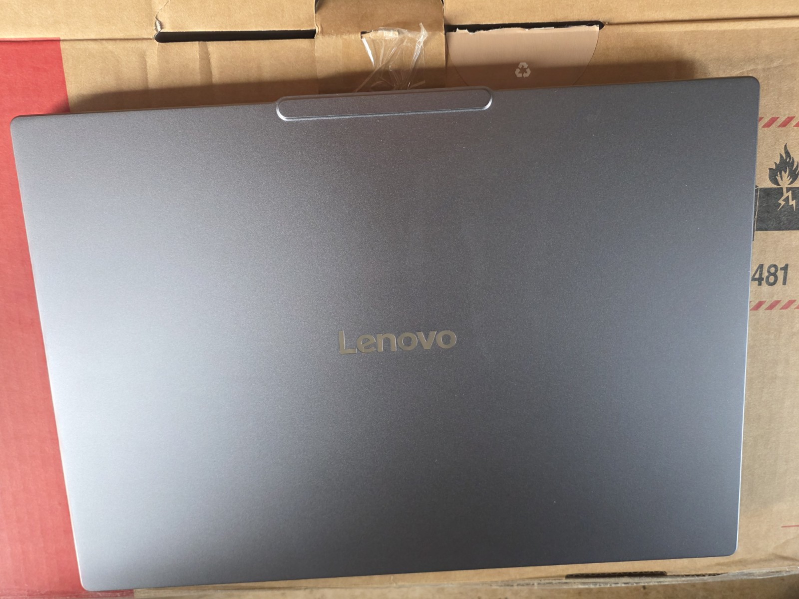 Lenovo IdeaPad Pro 5 16IPH11 – 16″ Touch Core Ultra 9 32GB RAM 1TB SSD RTX 5050