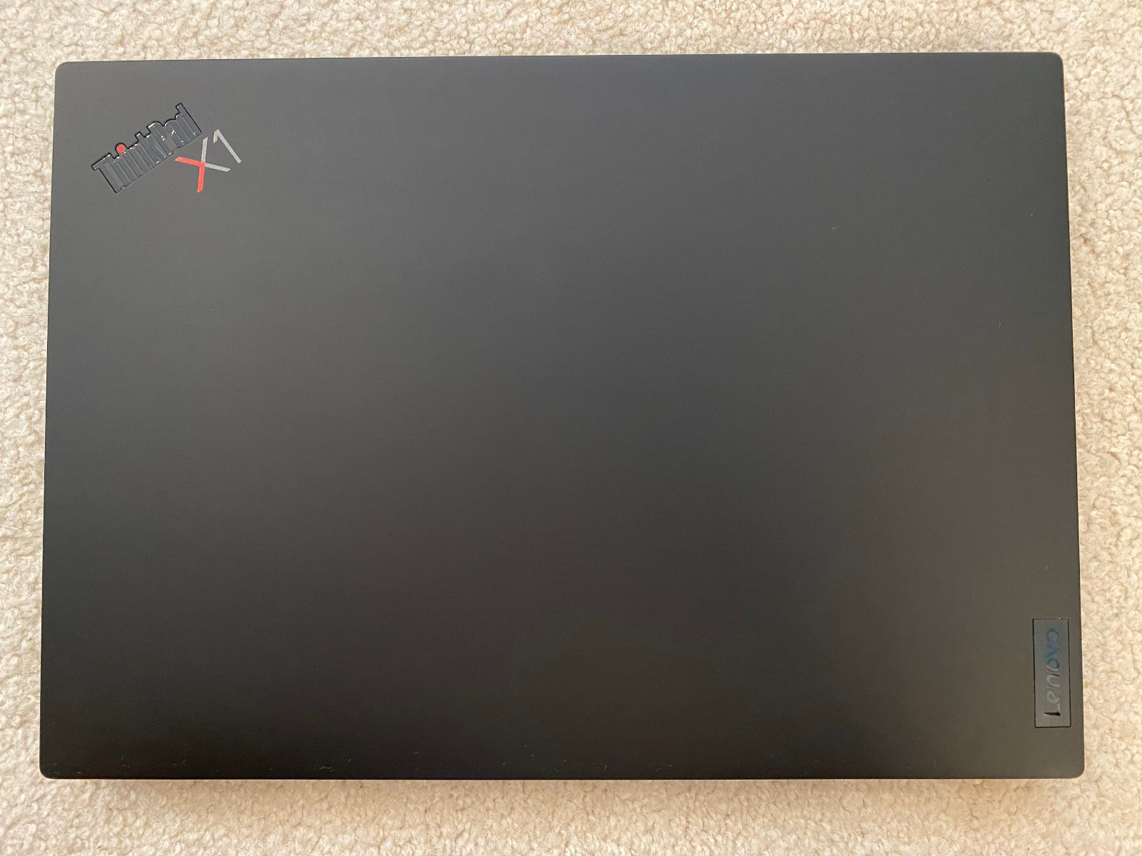 LENOVO THINKPAD X1 CARBON GEN10 14″ 256GBSSD 12thGEN INTELCORE i5-1240P WIN11PRO