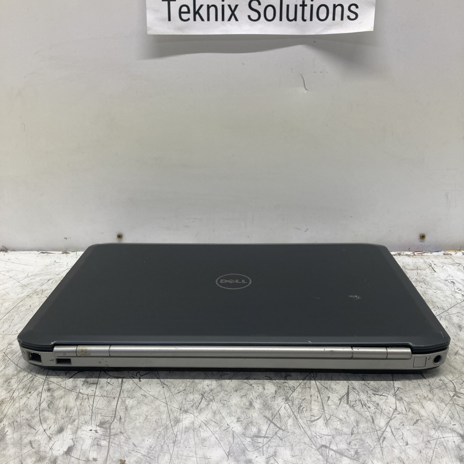 Dell Latitude E5520 Intel Core i5-2520M 2.5 GHz 4Gb RAM No HDD Boot to BIOS