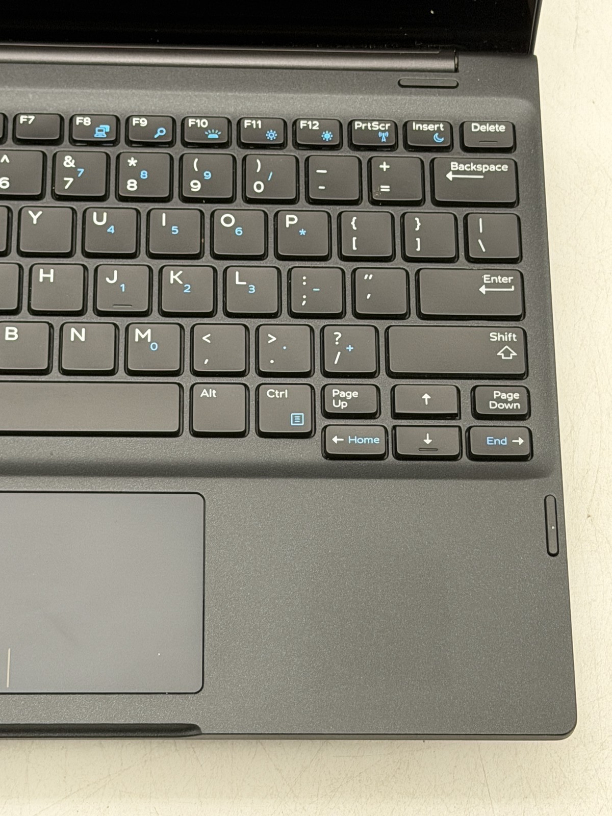 Dell Latitude 7285 12.3″ i5-7Y57 8GB 256GB NO OS Read