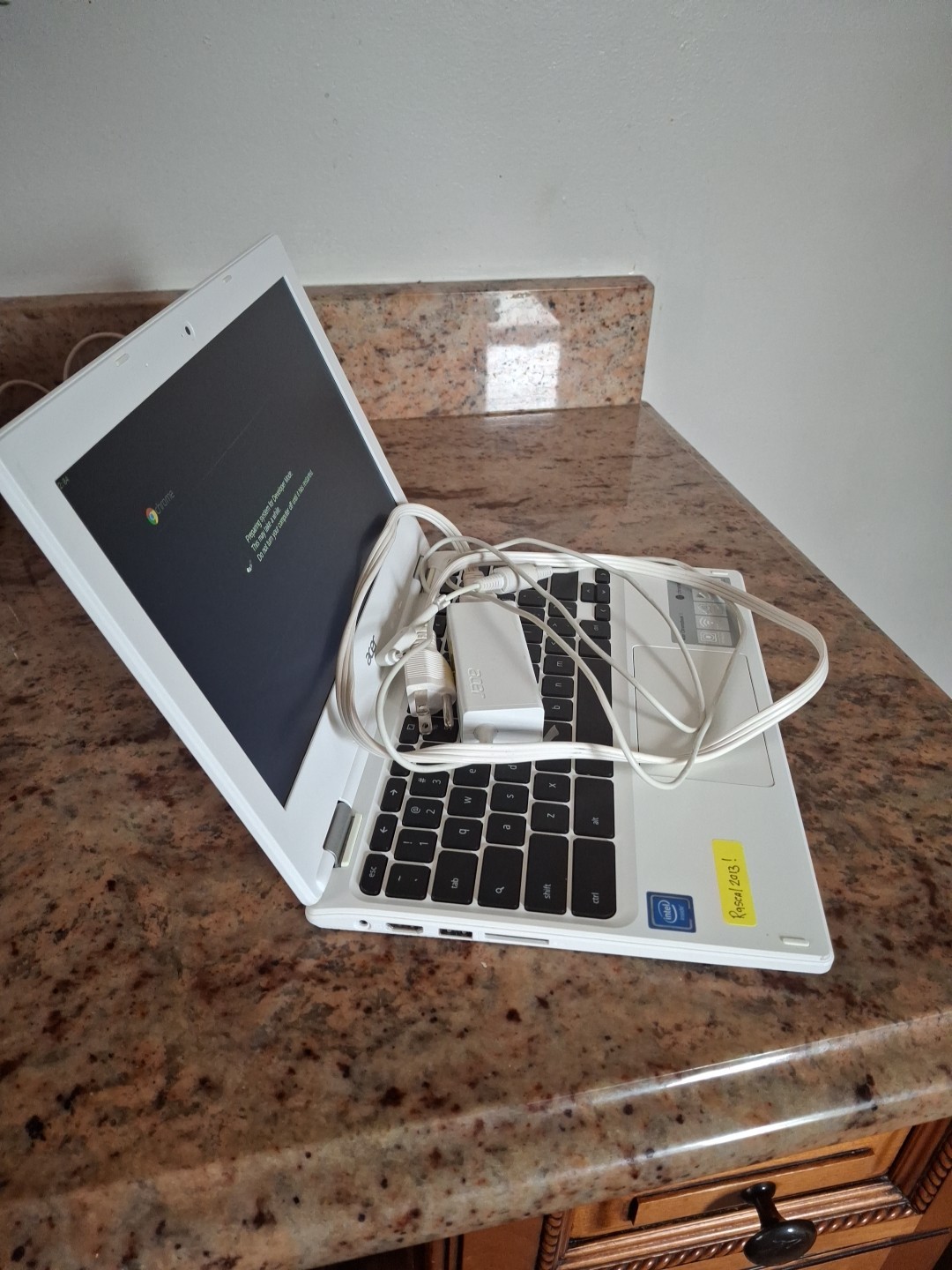 Acer Chromebook 11 CB3-131 Intel Celeron N2840 2GB RAM 16GB eMMC ChromeOS
