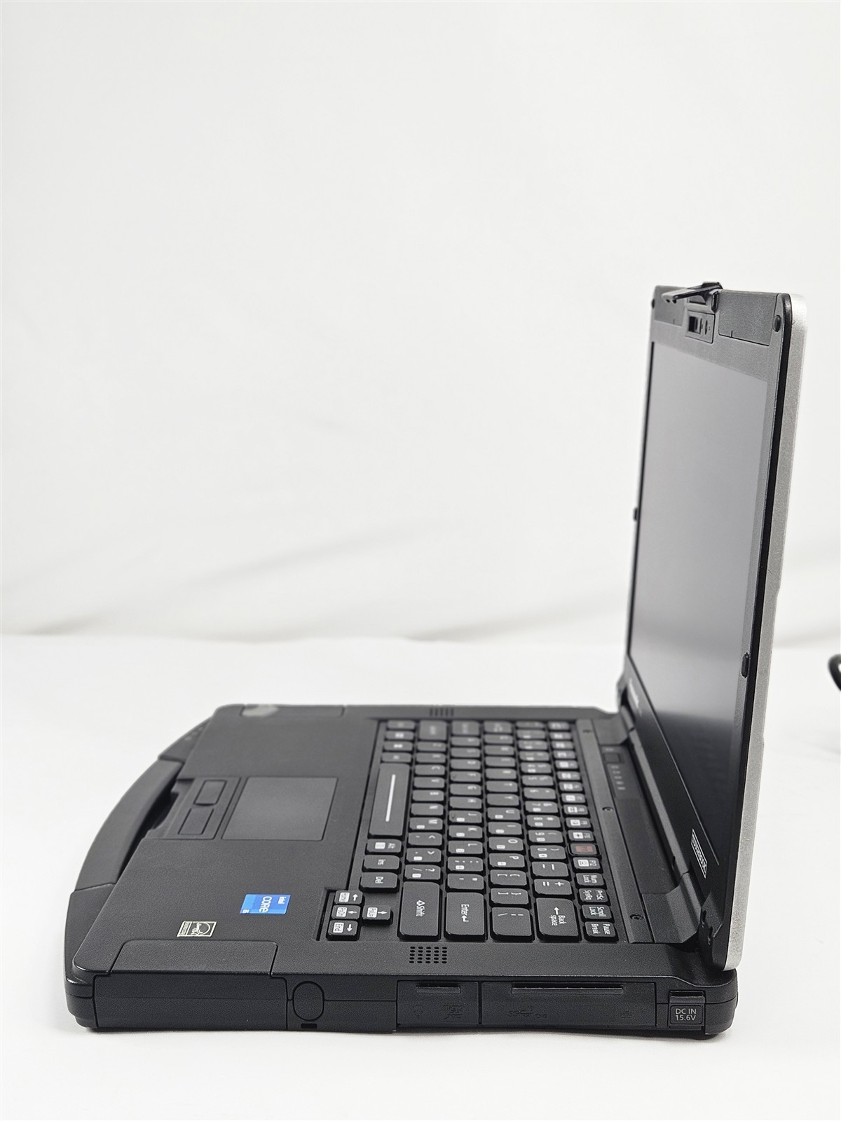Panasonic FZ-55 MK2 16GB RAM 512GB SSD i5-1145G7 2.6GHz 14″ Windows 11