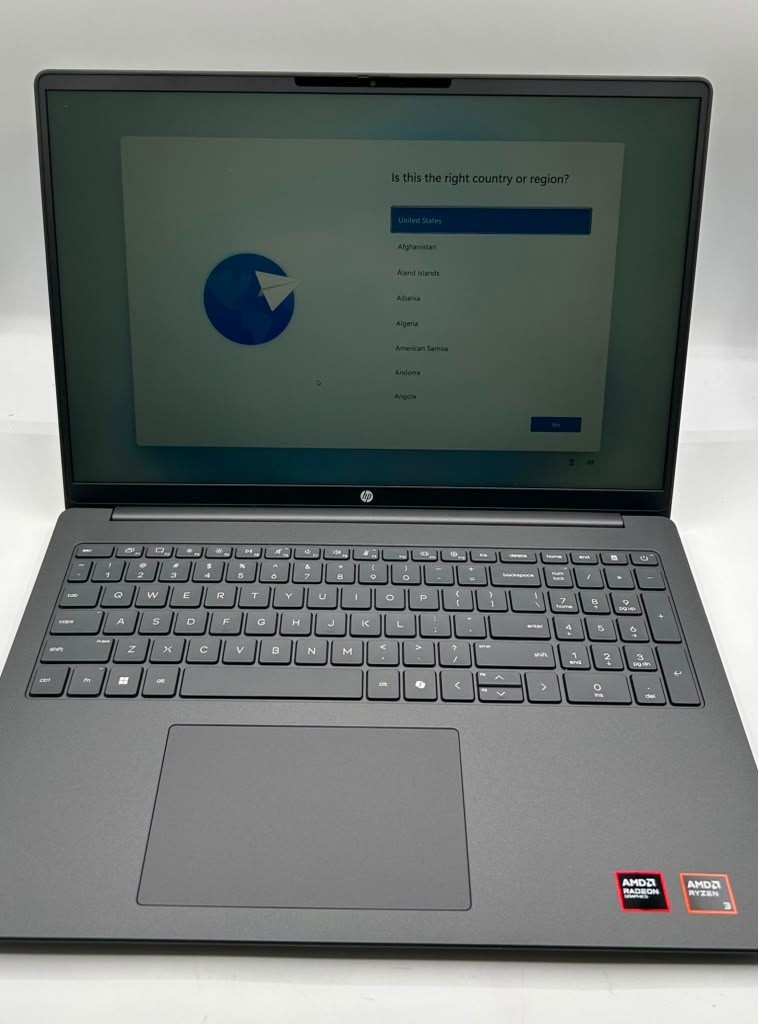 HP OmniBook 3 16″ Ryzen 3-30-APU 8GB RAM-256GB SSD-Touch-Windows 11(16-BY0199NR)
