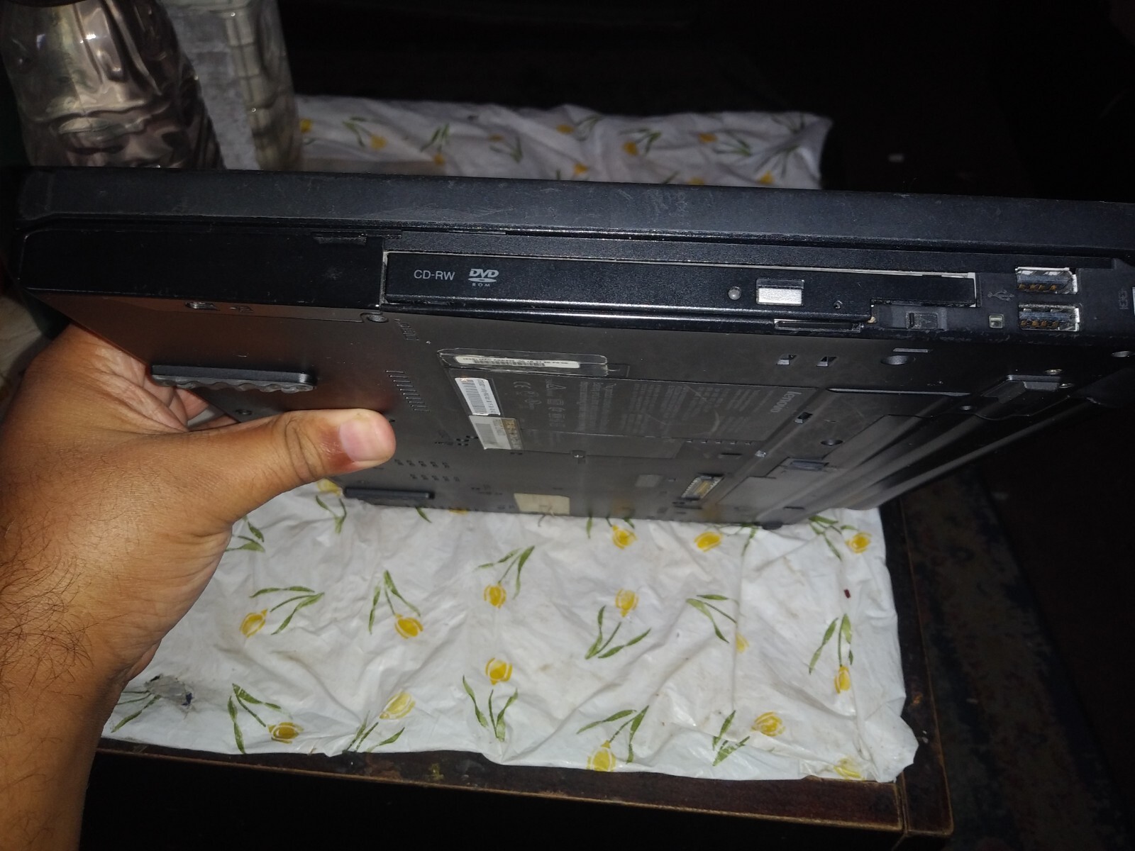 Lenovo thinpad T61 Laptop * Windows 7 * MS Office Suite