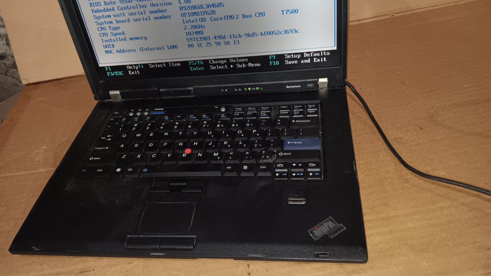 Lenovo ThinkPad R61 Laptop Intel C2D T7500 @ 2.20 GHz, 15.4″ LCD Screen 8932