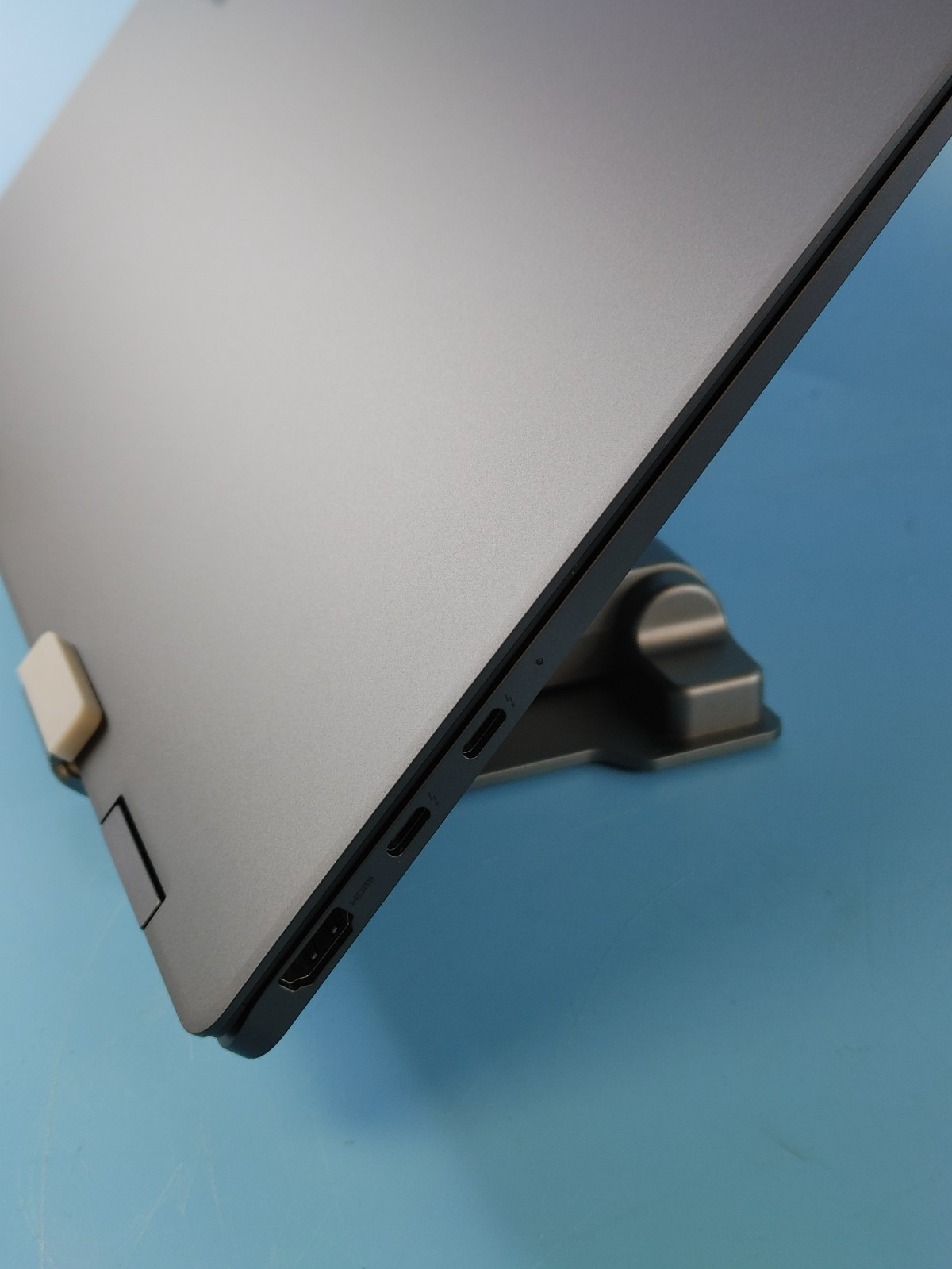 Samsung Galaxy Book3 Pro 360 2-in-1 16″ 3K i7-1360P 16GB RAM 1TB SSD W/PA