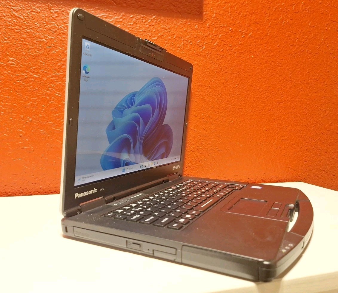 Panasonic Toughbook CF-54 Core i5 7th Gen 8GB 256GB SSD Rugged – Windows 11 Pro