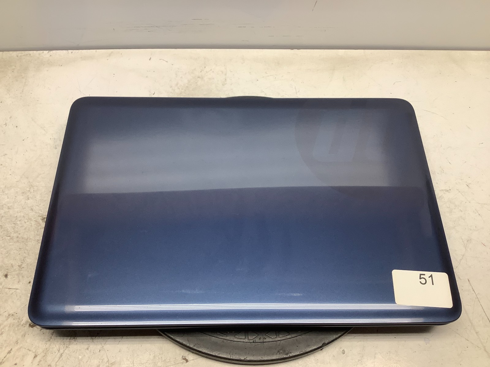 HP 2000-2B09WM AMD E-300 1300MHz 2 GB NO HDD