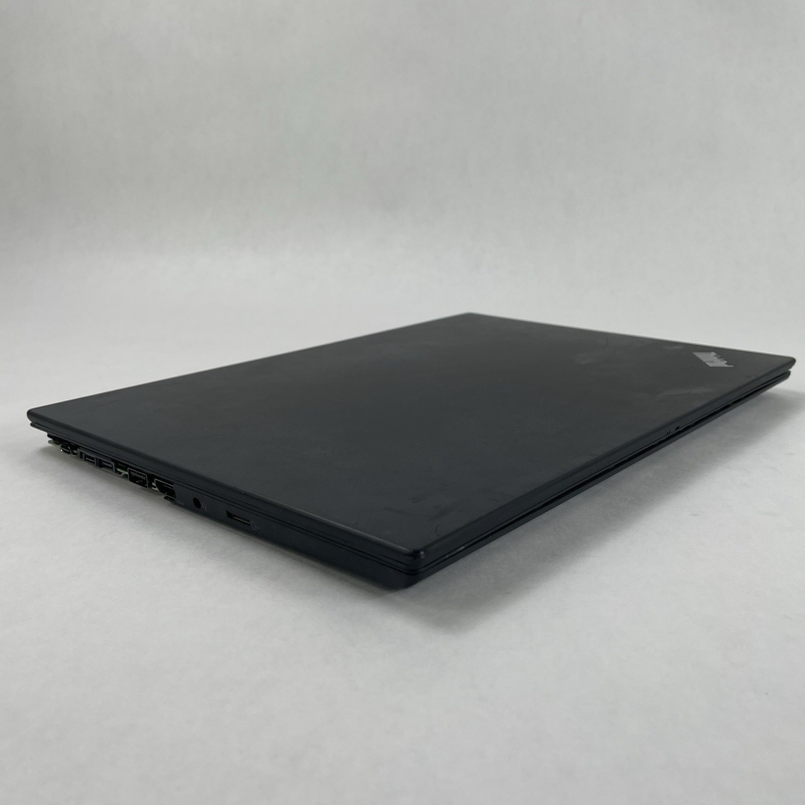 Lenovo ThinkPad T14 Gen2i 14″ i5-1145G7 2.60GHz 16GB RAM No SSD/OS/AC-Bad Bottom