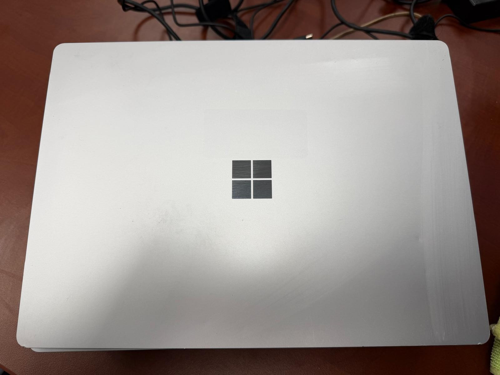 Microsoft Surface Laptop 4 13.5″ (512GB, Intel i7 11th, 16GB) Silver*Read*