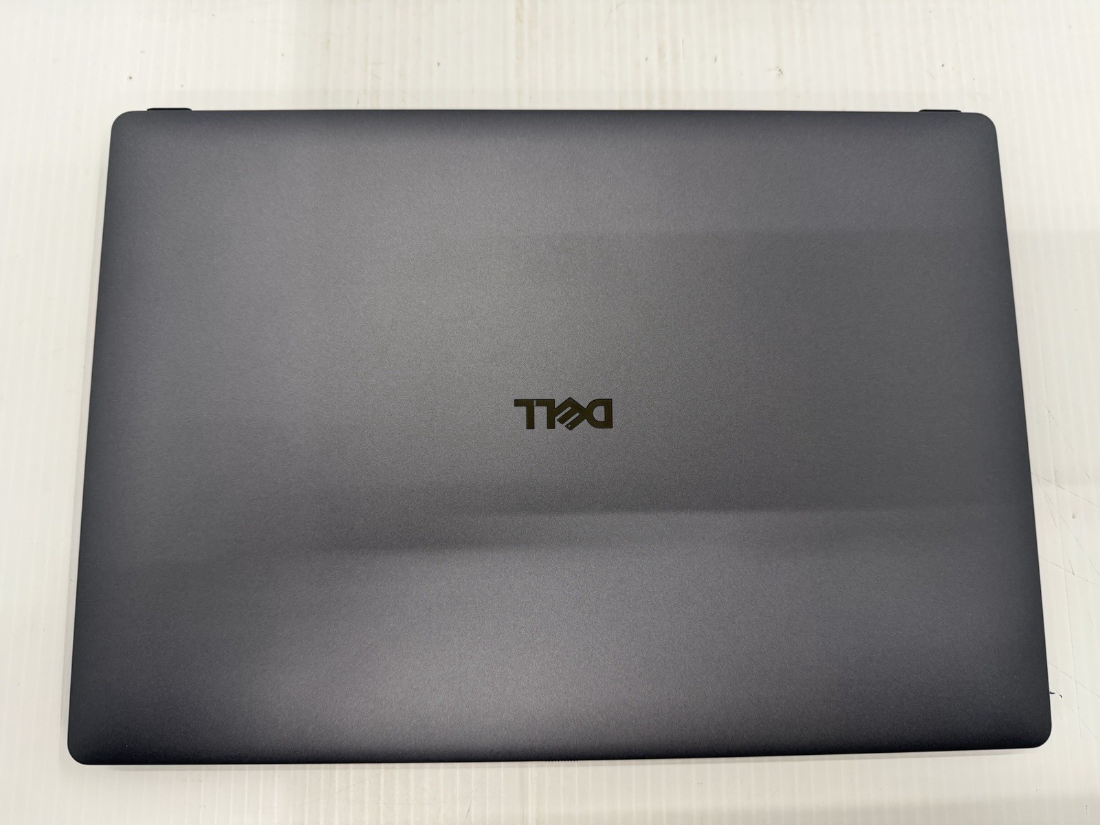 Dell Pro 14 Premium Intel Ultra 5 238V @ 2.10GHz 16GB RAM 512GB SSD Win 11 2025