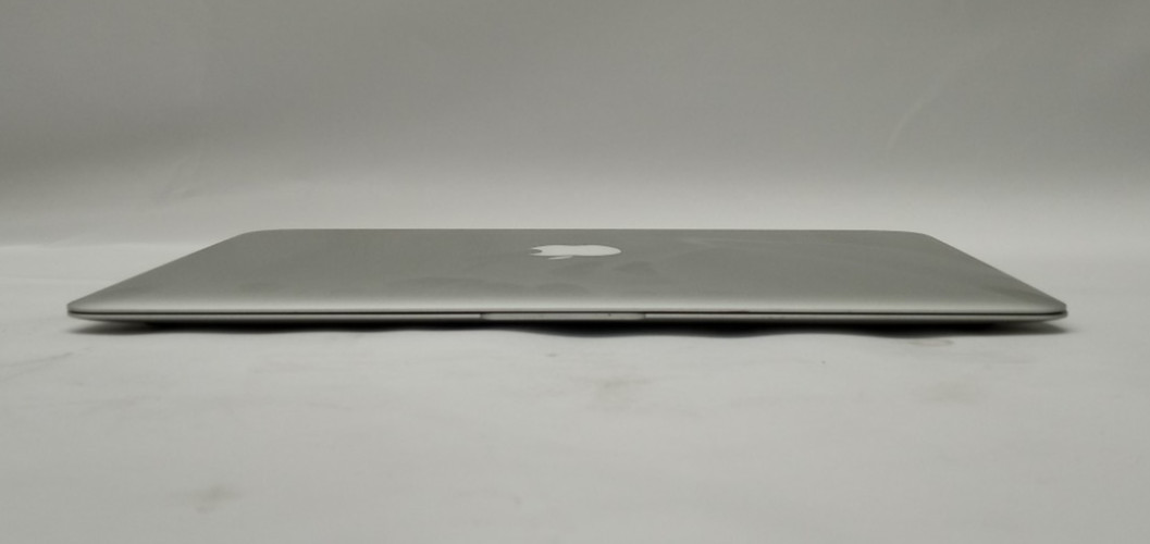Apple MacBook Air A1466 13.3″ i5-5350U@1.80GHz 8GB/256GB M.2 OS Big Sur TH014!