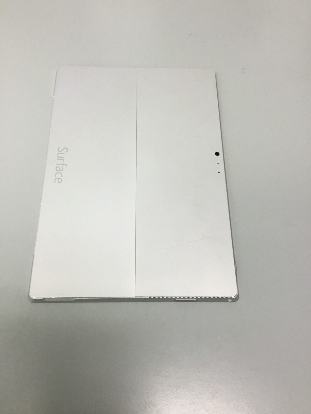 Microsoft Surface Pro 3 12 inch (128GB, Intel Core i5 4th Gen., 1.90GHz, 4GB).