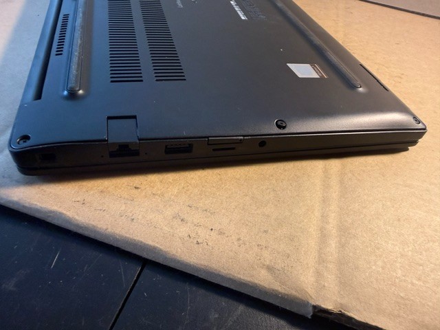 DELL LATITUDE 7490 I7-8650U 256GB SSD 8GB RAM (No Charger Included)