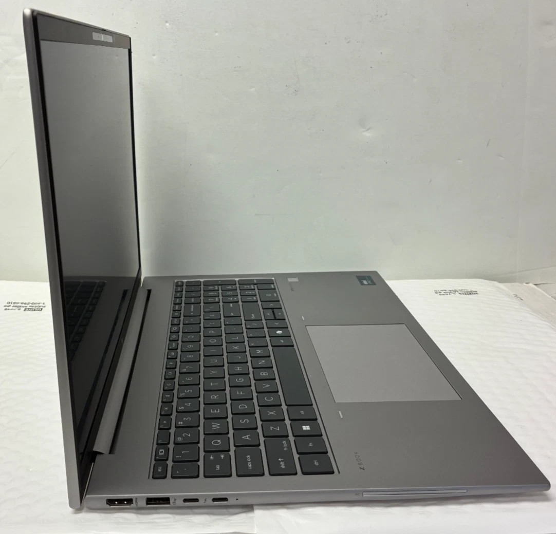 HP ZBook Firefly G11 16″ Ultra 7 165H Ultra 7 32GB 1TB