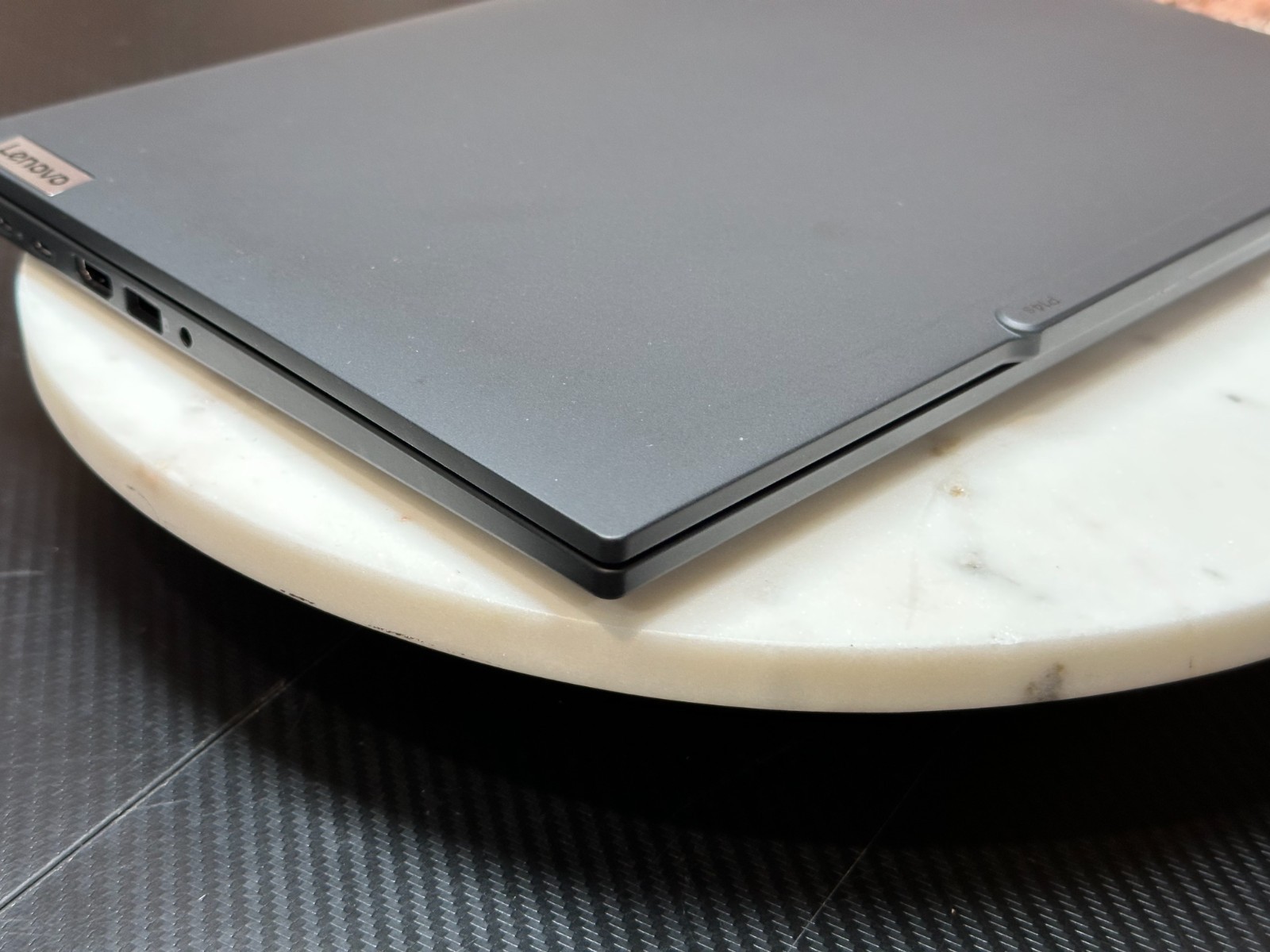 Lenovo ThinkPad P14s Gen 6 14″ AMD Ryzen AI 7 Pro 350 32GB RAM 1TB SSD