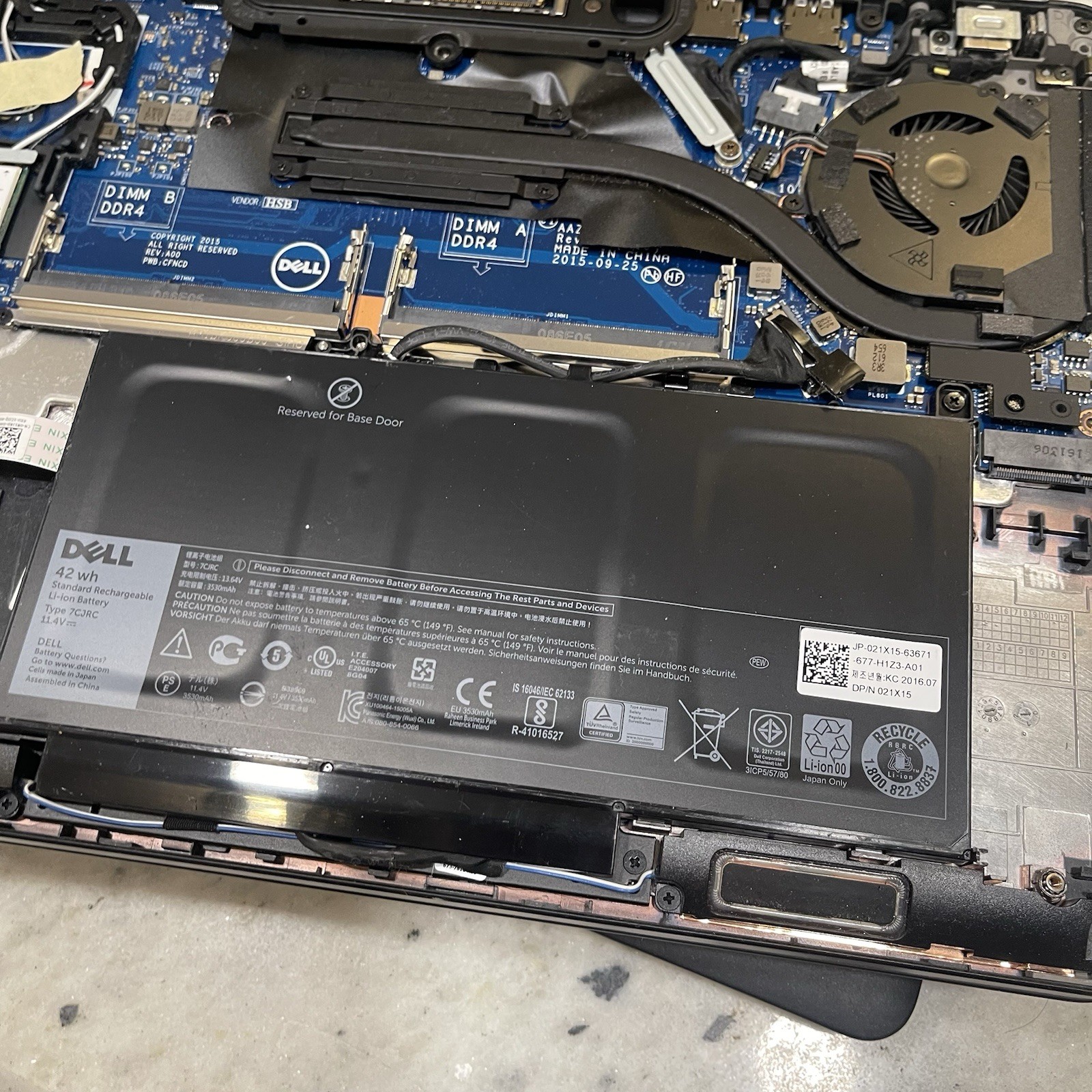 Lot 3 Dell Latitude E7270 12.5″ Laptops i3-6th 1 W/RAM 2 No Ram No HDD Boot BIOS