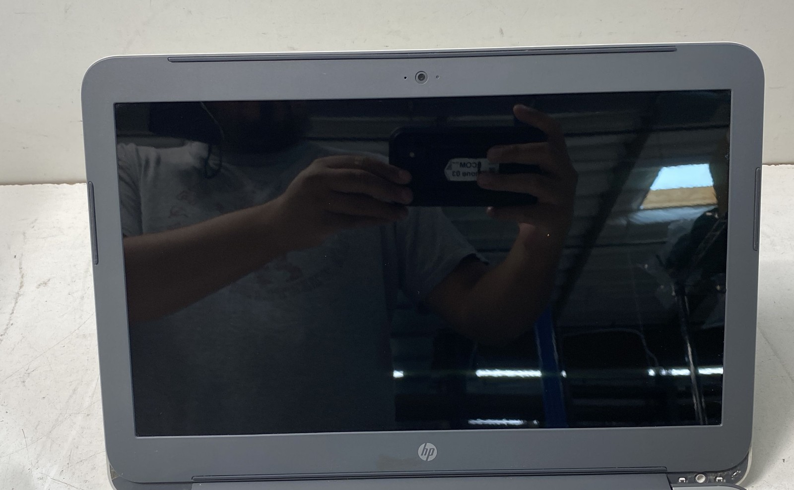 HP Chromebook 14-x010nr 14″ NVIDIA Tegra K1 White Chrome OS HD Laptop