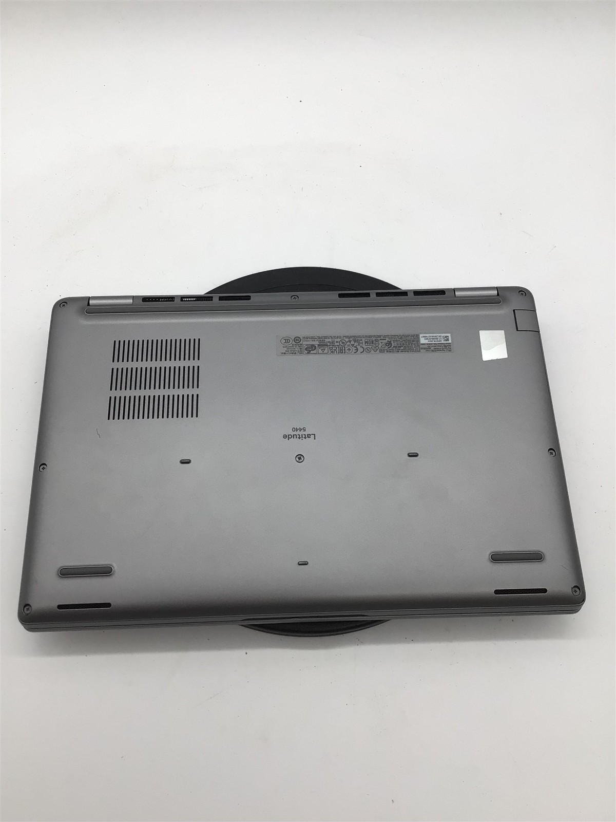 Dell Latitude 5440 i5-1335U/12GB RAM/No HD
