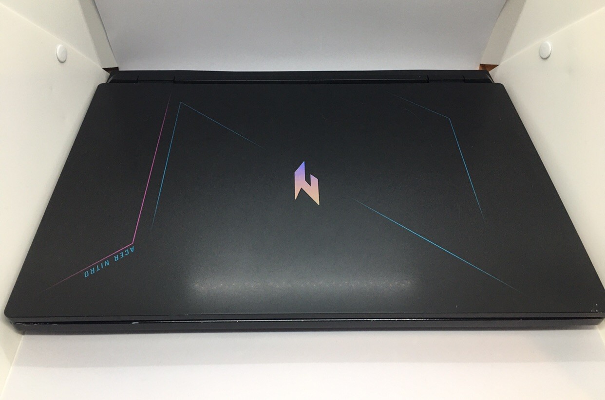 Acer Nitro 17 Gaming Laptop Ryzen 7 7840HS RTX 4060 165Hz AN17-41-R7G3 FOR PARTS