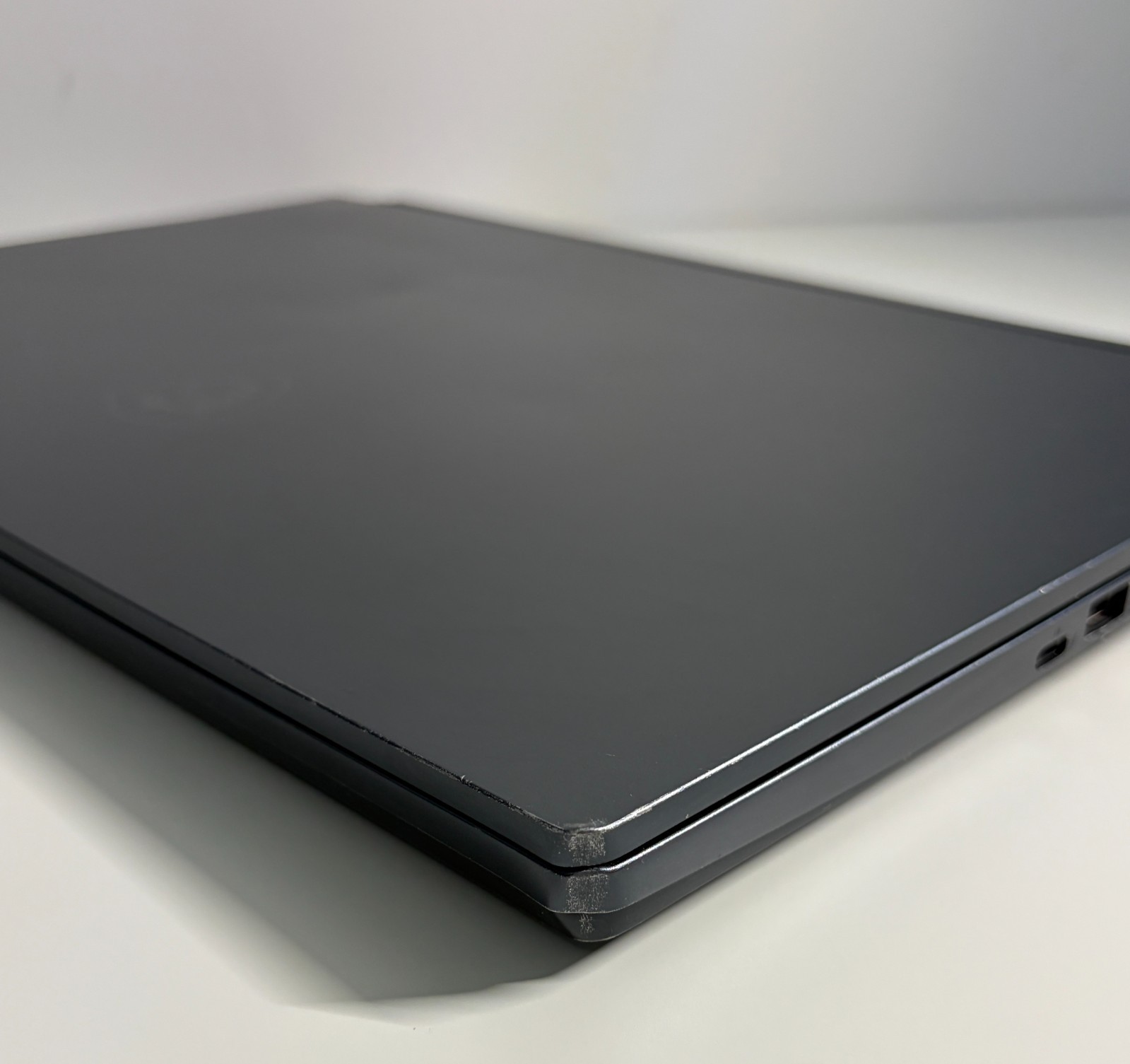 MSI Stealth 15M A11SEK 15.6″ i7-1185G7 16GB RAM 1TB RTX 2060 GAMING LAPTOP FAIR