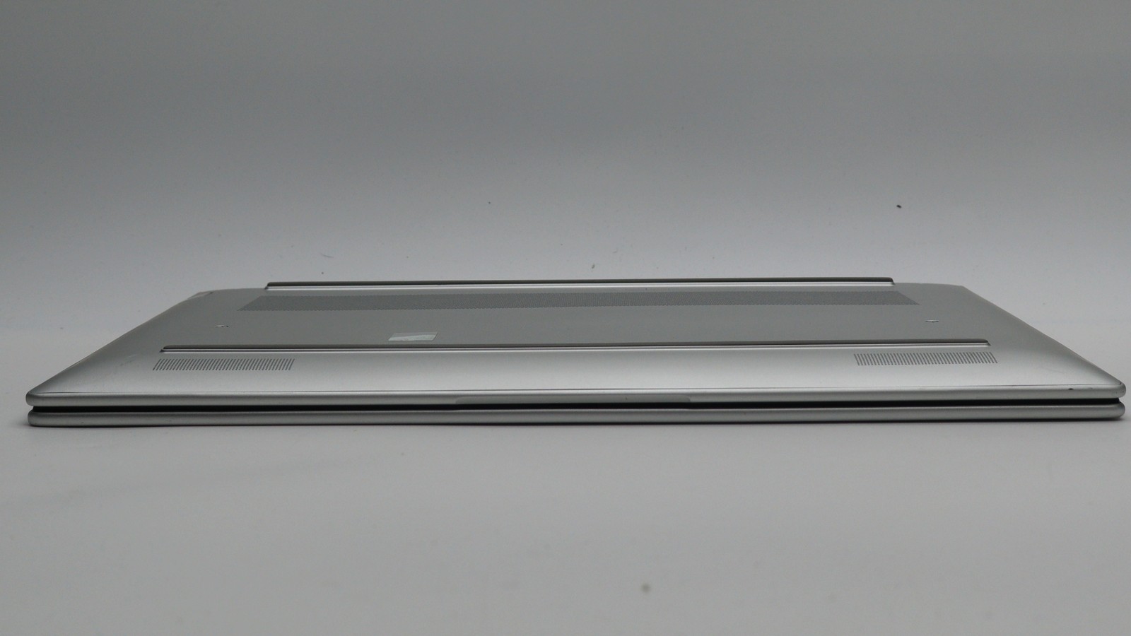 Hp EliteBook 660 16 inch G11 Notebook PC 16″ Ultra 7 165U 32GB 512GB – Very Good