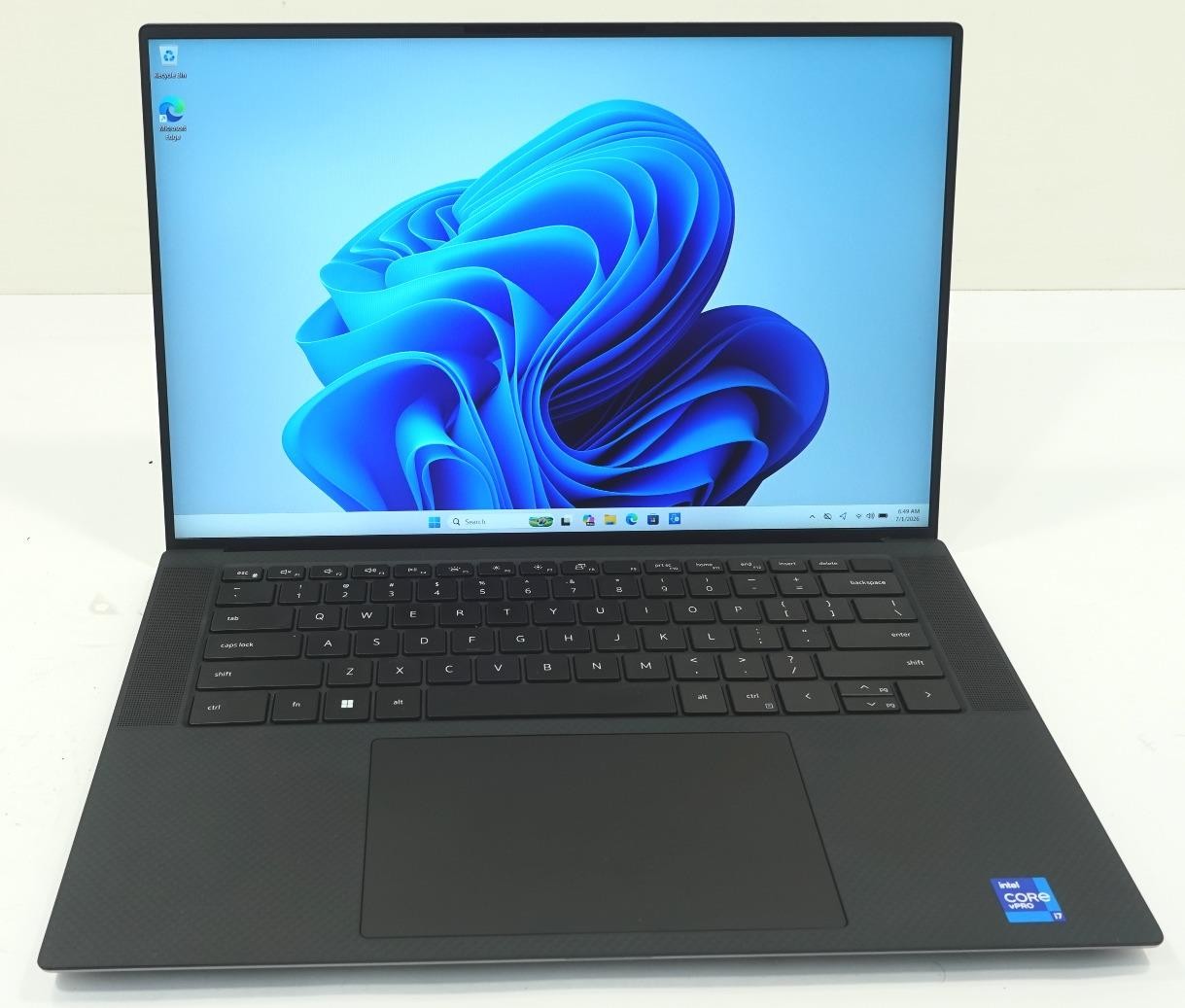 Dell Precision 5560 15.6″ Core i7-11850H 2.50GHz 32GB 512GB SSD Laptop