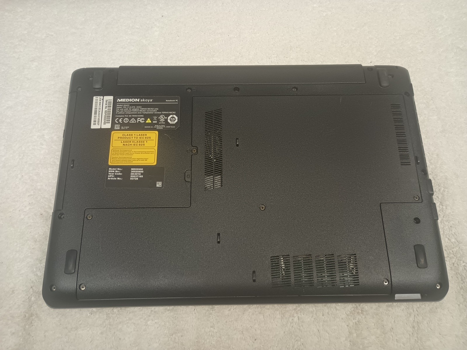 Medion Akoya E6422 i5-6200 CPU 2,30GHz 8GB 128GB HDD 1TB Windows 10 15.6″ Laptop