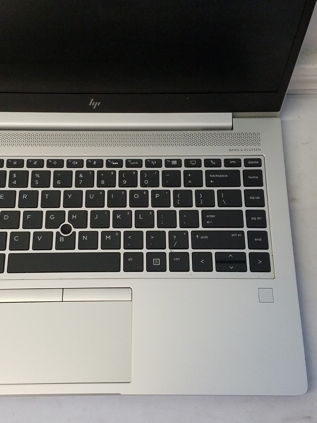 HP EliteBook 745 G5 Laptop – AMD Ryzen 3-2300u – 8GB RAM – 500GB SSD – Win 10