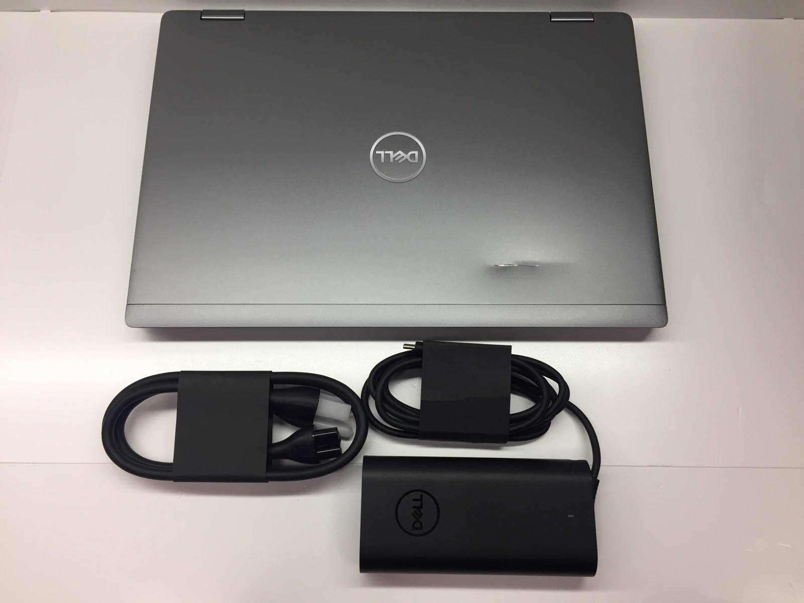 AS IS – Dell Latitude 7450 14″ IPS FHD Intel Core Ultra 7 165U vPro 32GB RAM 1TB