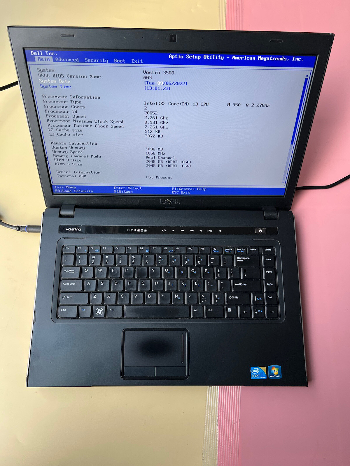 Dell Vostro 3500 Intel Core i3 M350 2.27GHz 4GB RAM 0GB HDD WEBCAM BLUETOOTH